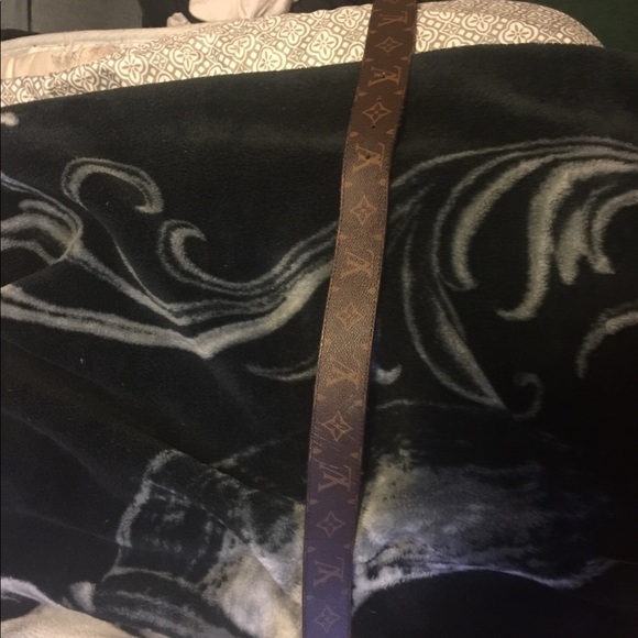 Louis Vuitton Belt - Picture 5 of 8